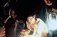 Die Gruft in den Sümpfen [DVD], 5