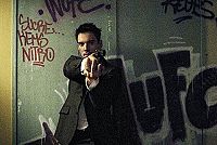 From Paris with love [DVD], 5