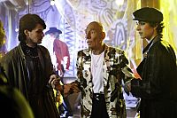 Killing Bono [Blu-ray], 6