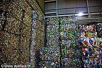 Die Mineralwasser-Verschwörung [Blu-ray 3D], 1