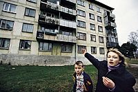 Lilja 4-Ever (OmU) [DVD], 9