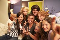 6 Graves - 6 Leben, 6 Fallen, 6 Gräber [DVD], 3