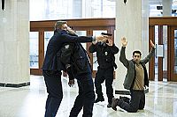 Interrogation - Deine Zeit läuft ab! [DVD], 4