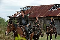 Revolution - Staffel 2 [DVD], 3