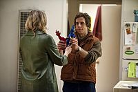 Greenberg [Blu-ray], 8