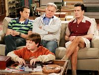 Two and a Half Men - Staffel 3 [DVD], 4