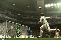 FIFA 06 [Sony PlayStation 2], 8
