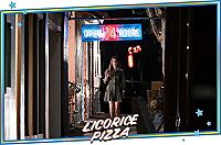 Licorice Pizza [DVD], 8