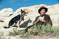 In a valley of violence [Blu-ray], 3