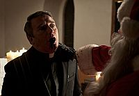 Silent Night [Blu-ray], 6