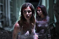 Aftershock [Blu-ray], 7