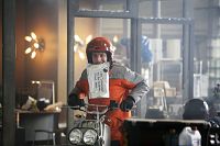 Paris Express [Blu-ray], 8