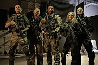 Sabotage [Blu-ray], 6