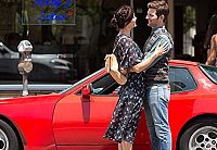 Fun Mom Dinner [DVD], 1