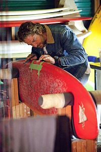 Chasing Mavericks [DVD], 4