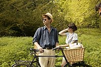 Cheerful Weather for the Wedding [DVD], 8