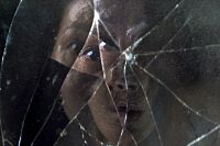 The Mimic - Dunkle Stimmen [DVD], 4