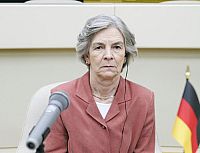 Monster X gegen den G8-Gipfel [DVD], 1