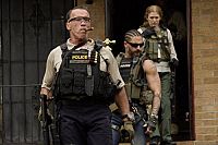 Sabotage [Blu-ray], 4