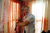 Late Phases [Blu-ray], 3