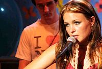 Loving Annabelle (OmU) [DVD], 6