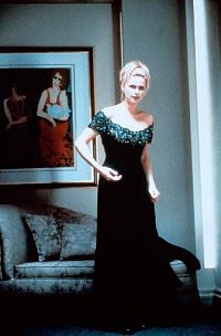 Ladies Room [Blu-ray], 7