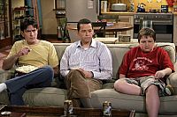 Two and a Half Men - Staffel 4 [DVD], 5
