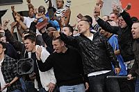 White Collar Hooligan [DVD], 5