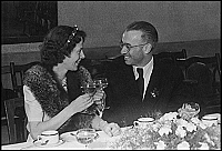 Erzähl es niemandem! Die Liebesgeschichte meiner Eltern, 4