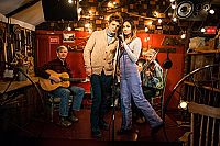 Three night stand [DVD], 5