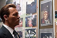 City of Lies [Blu-ray], 3