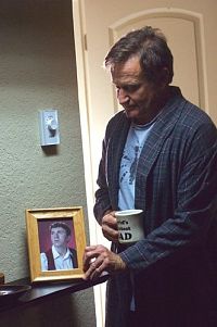 World's Greatest Dad [DVD], 3