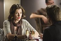 Faces in the Crowd [DVD], 8