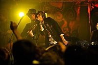 Killing Bono [Blu-ray], 5