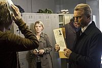 Alcatraz  [Blu-ray], 7