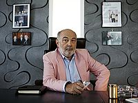 Project - Babysitting [DVD], 7