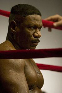 Phantom Punch [DVD], 3