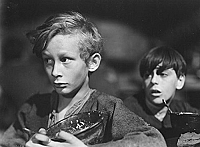 Oliver Twist [DVD], 4