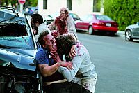 Zombie Invasion War [Blu-ray], 3