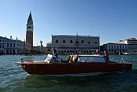 Donna Leon - Tod zwischen den Zeilen / Endlich mein [DVD], 3