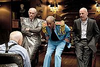 Red & Red 2 [Blu-ray], 3