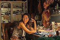 Love and Monsters [Blu-ray], 4