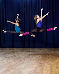 Stepping High - Jeder Traum beginnt mit einem ersten Schritt [DVD], 2