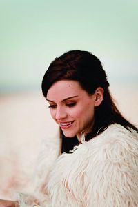 Life in a beautiful light [CD], 2