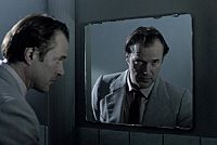 Manipulation [Blu-ray], 4