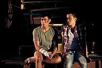 Lost in Paradise (OmU) [DVD], 8