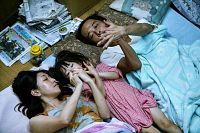 Shoplifters - Familienbande [DVD], 2