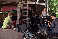 House at the end of the street [DVD], 5