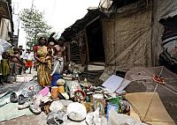 Plastic Planet  [DVD], 1