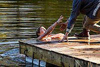 Summer shark attack [Blu-ray], 3